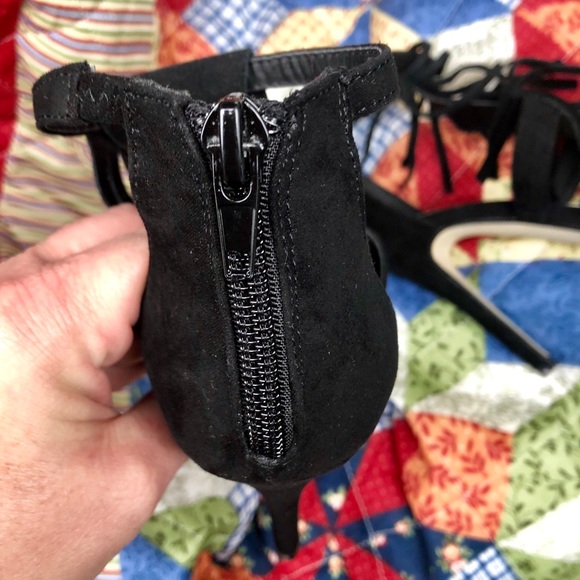 HOLD FOR BUNNYDRMZ66 Madden Girl Fringe Heels - Picture 2 of 4